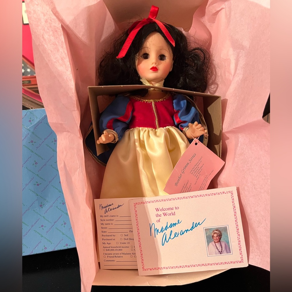 Madame Alexander Snow White Doll